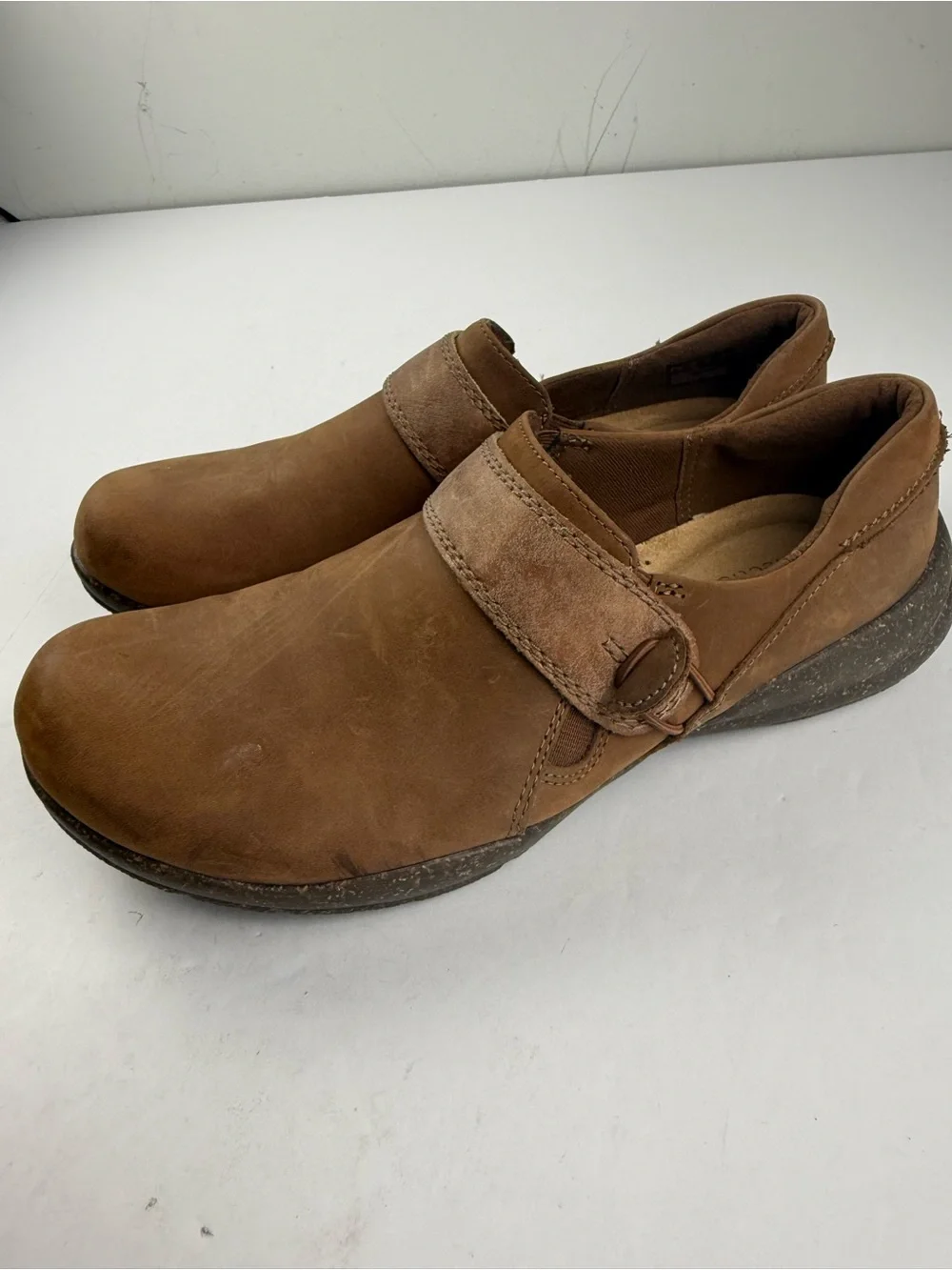 Clarks Collection Womens 9.5 Roseville Dot Loafer Tan Beige Leather Slip On